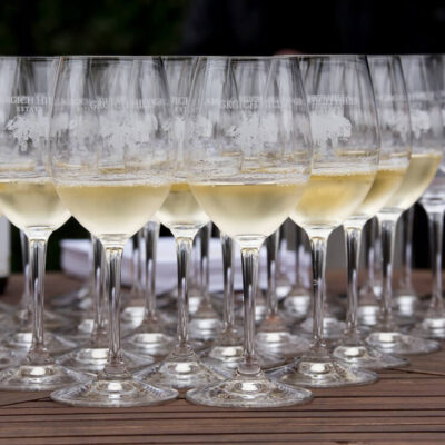 How to Host a Wine Tasting Party