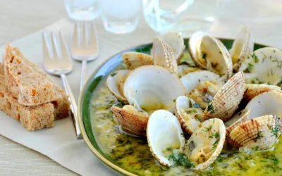 Steamed Manila Clams with Ginger and Lemongrass