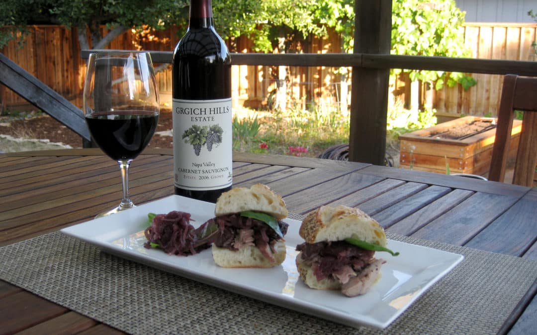 Pulled Pork Sliders with Cabernet Caramelized Onions