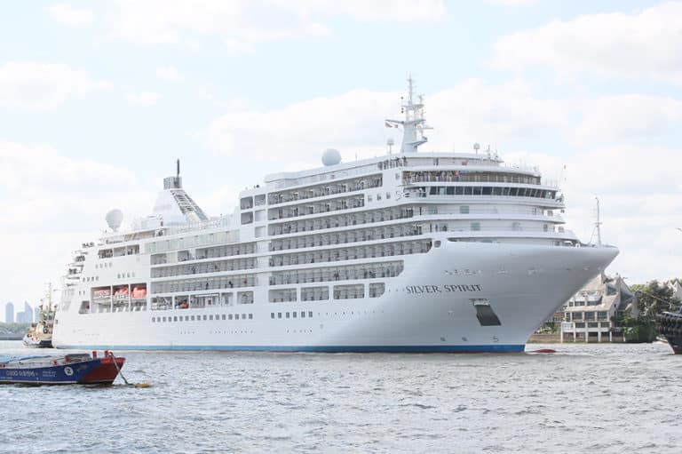 Cruise Ship