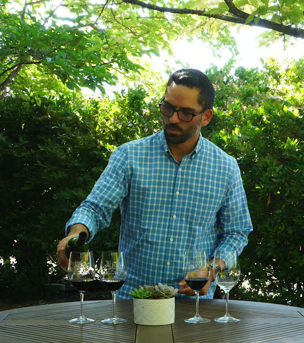 LuisPortilla3 luis pouring wine
